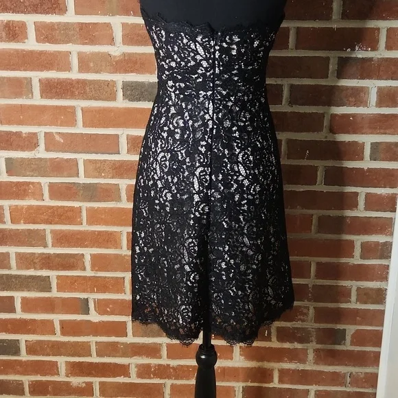 White House Black Market Strapless Dress, Size 4 - Picture 3 of 7